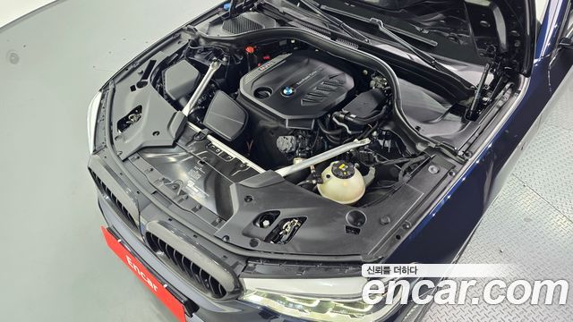 BMW 5-Series 2020 — photo 6