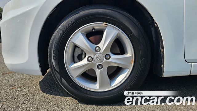 Hyundai Accent 2014 — photo 5