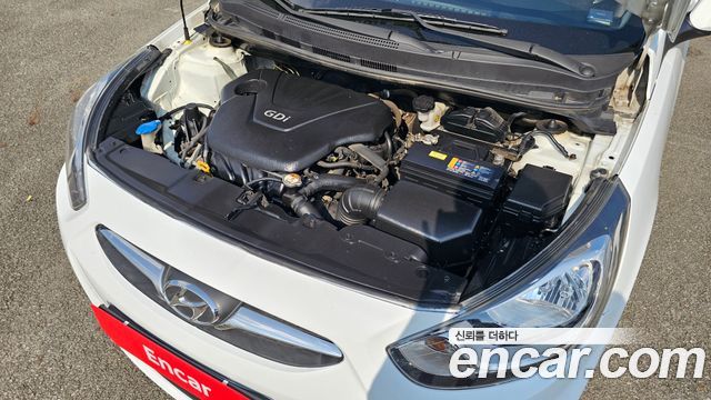 Hyundai Accent 2014 — photo 6