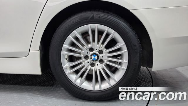 BMW 5-Series 2014 — photo 5