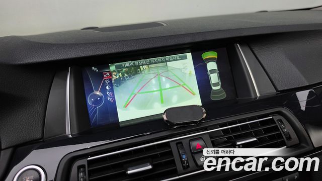 BMW 5-Series 2014 — photo 14