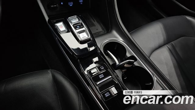 Hyundai Sonata 2020 — photo 9