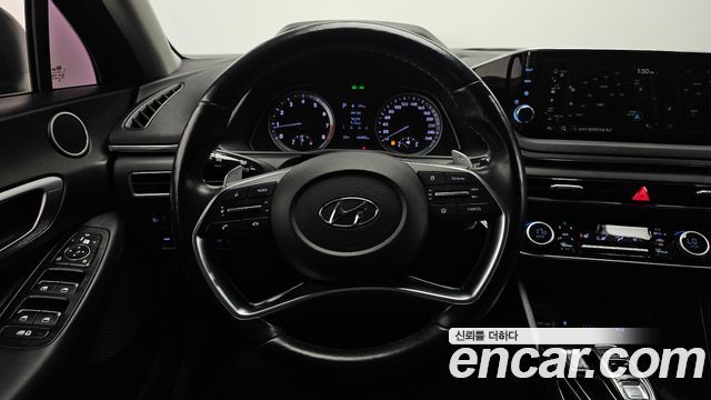 Hyundai Sonata 2020 — photo 13