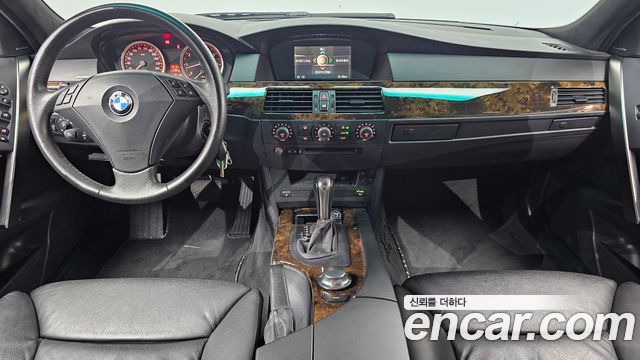 BMW 5-Series 2004 — photo 7