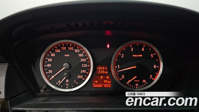 BMW 5-Series 2004 — photo 8