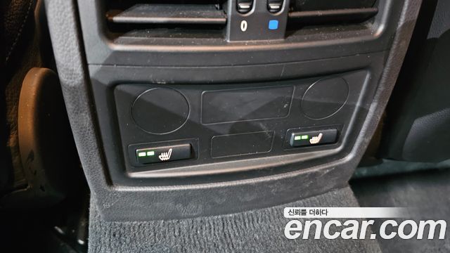 BMW 5-Series 2004 — photo 18