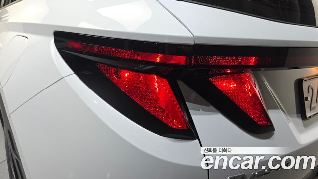 Hyundai Tucson 2023 — photo 9