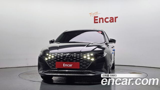 Hyundai Grandeur 2023 — photo 3