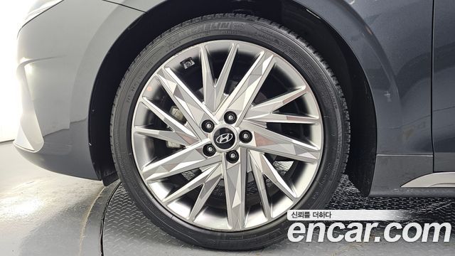 Hyundai Grandeur 2023 — photo 5