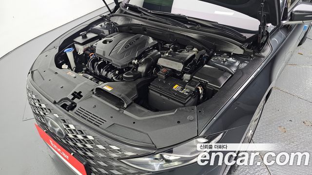 Hyundai Grandeur 2023 — photo 6