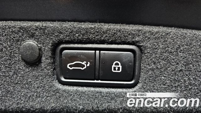 Hyundai Grandeur 2023 — photo 25