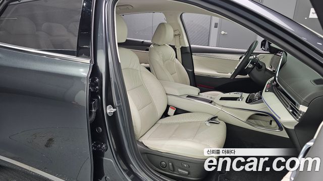 Hyundai Grandeur 2023 — photo 16