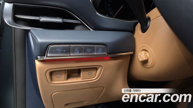 Genesis GV80 2020 — photo 27