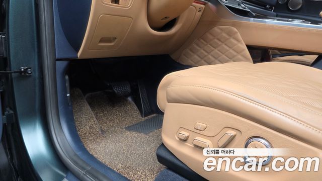 Genesis GV80 2020 — photo 34