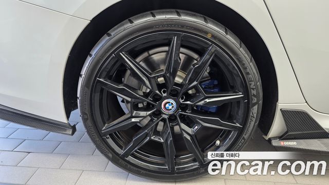 BMW 8-Series 2022 — photo 5