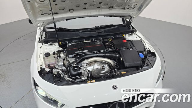 Mercedes-Benz A-Class 2023 — photo 6