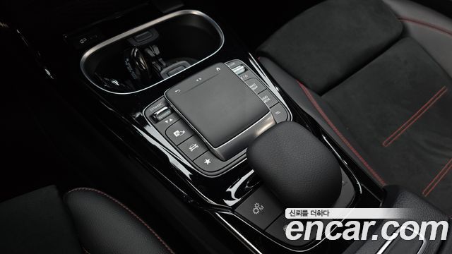 Mercedes-Benz A-Class 2023 — photo 23