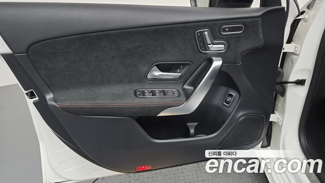 Mercedes-Benz A-Class 2023 — photo 14