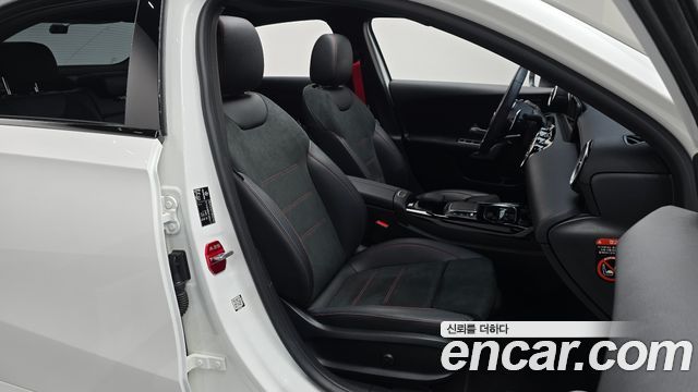 Mercedes-Benz A-Class 2023 — photo 16