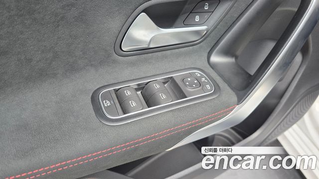 Mercedes-Benz A-Class 2023 — photo 28