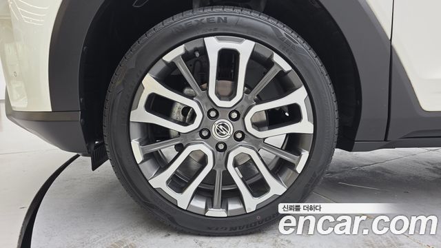 KG Mobility Torres 2023 — photo 5