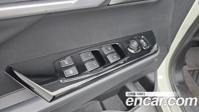 KG Mobility Torres 2023 — photo 18