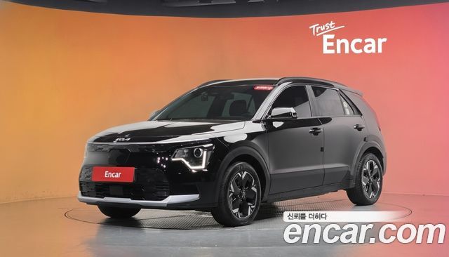 Kia Niro 2024 — photo 1