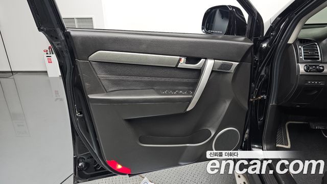 Chevrolet Korea Captiva 2018 — photo 14