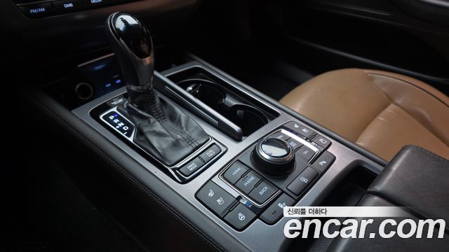 Hyundai Genesis 2016 — photo 9