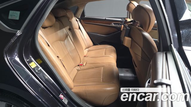 Hyundai Genesis 2016 — photo 12