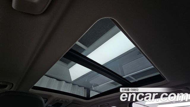 BMW X5 2017 — photo 17
