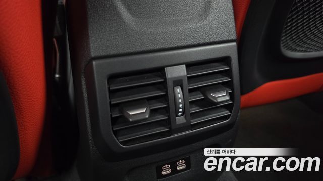 BMW 2-Series 2022 — photo 25