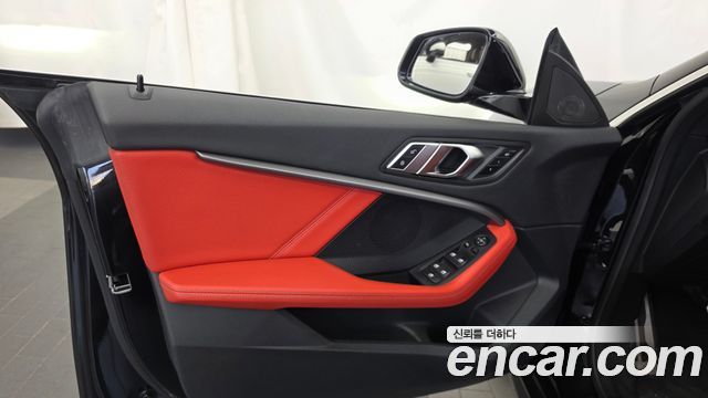 BMW 2-Series 2022 — photo 14