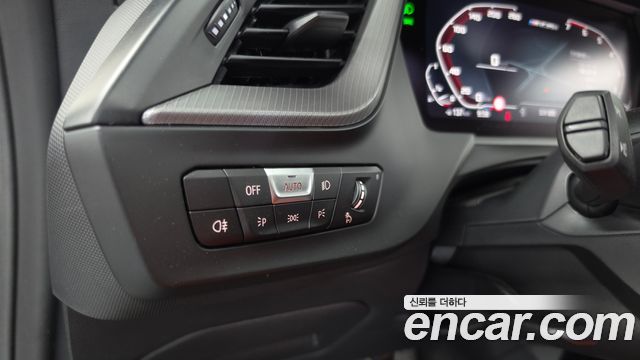 BMW 2-Series 2022 — photo 31