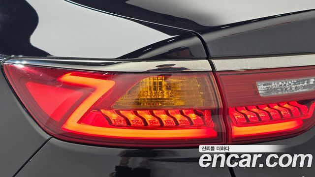 Kia K7 2016 — photo 9