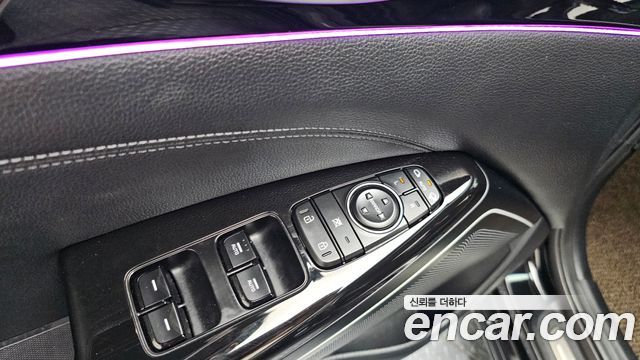 Kia K7 2016 — photo 30