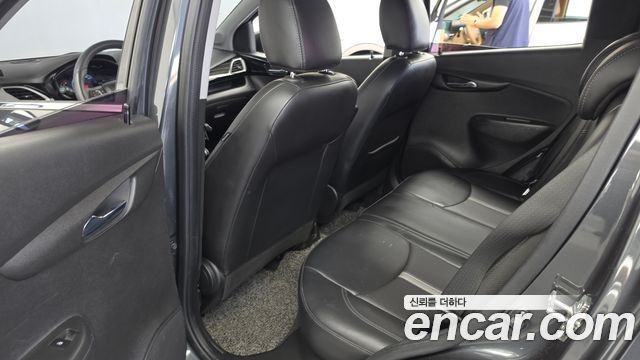 Chevrolet Korea Spark 2021 — photo 16