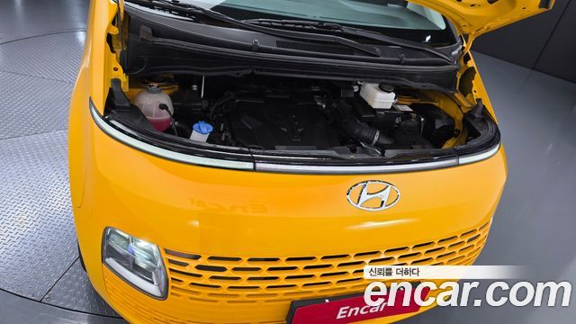 Hyundai Staria 2022 — photo 6
