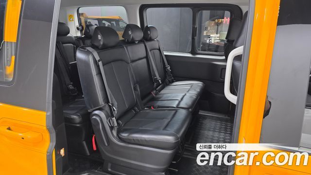 Hyundai Staria 2022 — photo 18