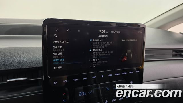 Hyundai Staria 2022 — photo 22
