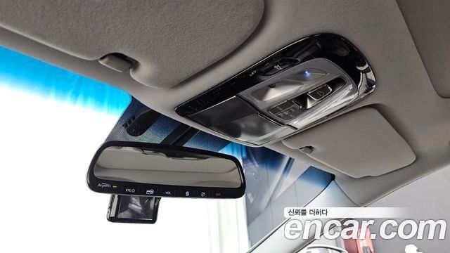 Hyundai Grandeur 2014 — photo 22