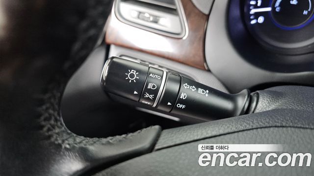 Hyundai Grandeur 2014 — photo 26