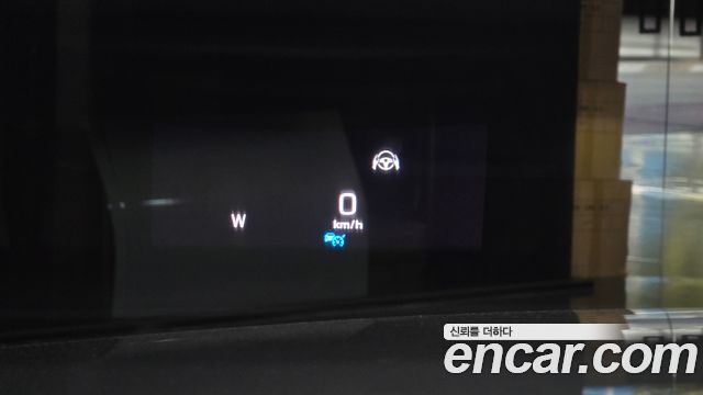 Mercedes-Benz E-Class 2020 — photo 24