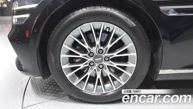 Genesis G80 2022 — photo 5