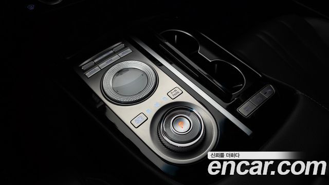Genesis G80 2022 — photo 12