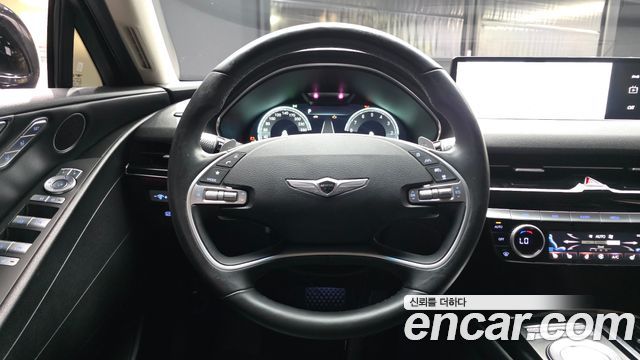 Genesis G80 2022 — photo 19