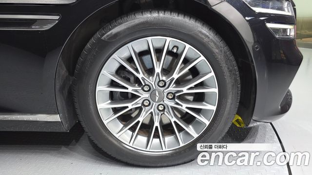 Genesis G80 2022 — photo 7