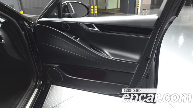 Genesis G80 2022 — photo 14