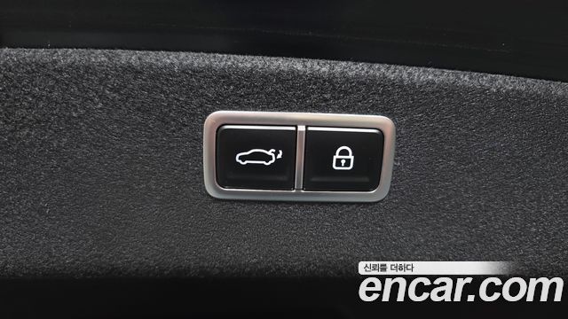 Genesis G80 2022 — photo 32