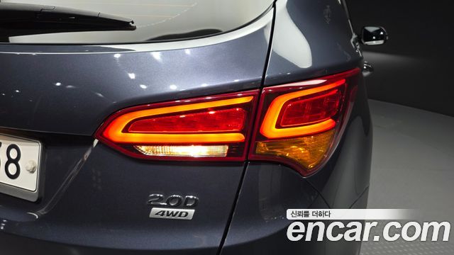 Hyundai Santafe 2018 — photo 9